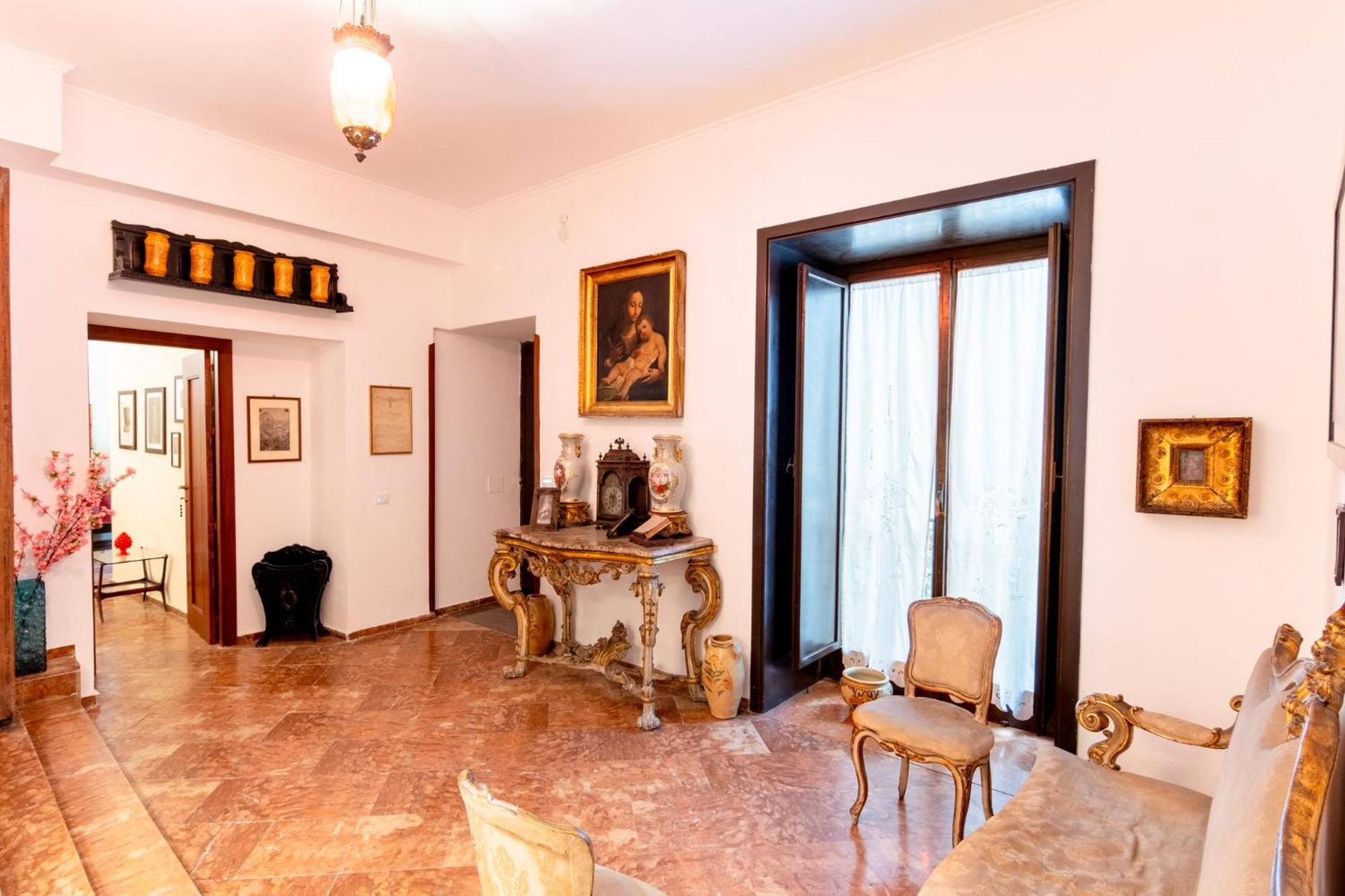 Palazzo Del Bono Suites Палермо Экстерьер фото
